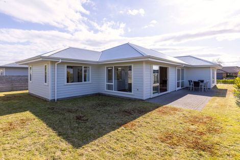 Photo of property in 14 Windsor Street, Richmond Heights, Taupo, 3330
