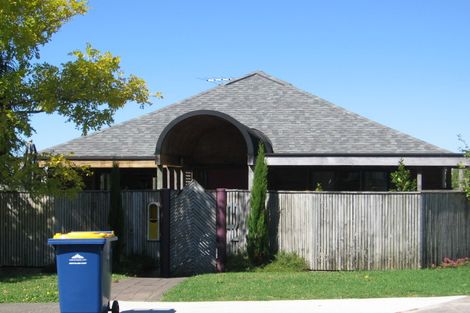 Photo of property in 42 Arran Road, Browns Bay, Auckland, 0630