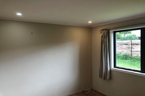 Photo of property in 51 Saddleback Rise, Murrays Bay, Auckland, 0630