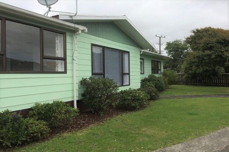 Photo of property in 66 Mako Mako Road, Levin, 5510