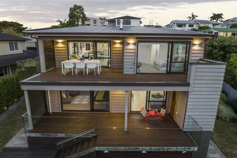 Photo of property in 102b Mellons Bay Road, Mellons Bay, Auckland, 2014