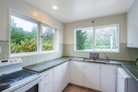 Photo of property in 14 Leinster Avenue, Raumati South, Paraparaumu, 5032