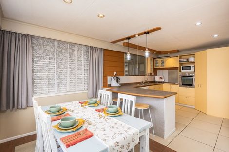 Photo of property in 27 High Street East, Waitara, 4320