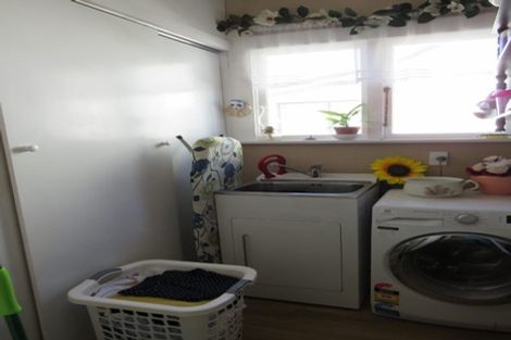 Photo of property in 54 Broughton Street, Gore, 9710