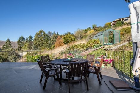 Photo of property in 16 Edinburgh Street, Roxburgh, 9500