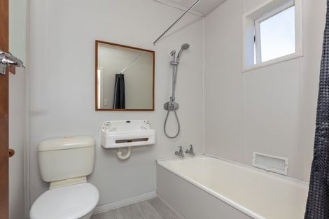 Photo of property in 81 Glen Road, Raumati South, Paraparaumu, 5032