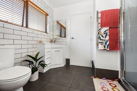 Photo of property in 15 Lynbert Road, Lynmore, Rotorua, 3010