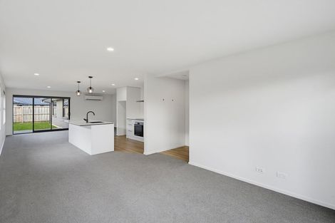 Photo of property in 38 Crossley Avenue, Woodend, 7610