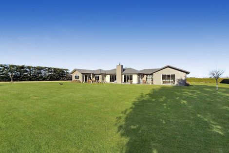 Photo of property in 305 Parsons Road, Weston, Oamaru, 9491