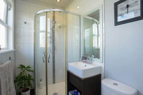 Photo of property in 1214 Willowpark Road North, Mayfair, Hastings, 4122