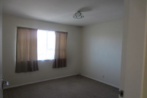 Photo of property in 58 Fyvie Avenue, Tawa, Wellington, 5028