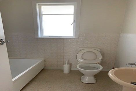 Photo of property in 12 Ruahine Street, Paraparaumu, 5032