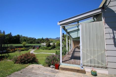 Photo of property in 3 Boundary Road, Takaka, 7110