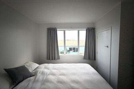 Photo of property in 1 Thomson Avenue, Dinsdale, Hamilton, 3204