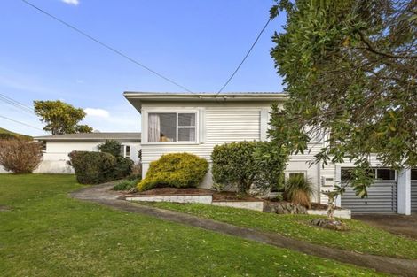 Photo of property in 35 Allen Terrace, Tawa, Wellington, 5028