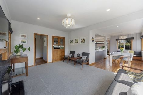 Photo of property in 18 Bolmuir Road, Forest Lake, Hamilton, 3200