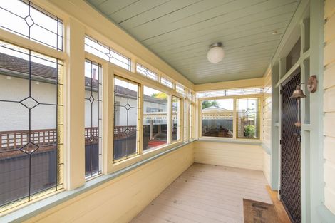 Photo of property in 34 Florence Avenue, Palmerston North, 4414