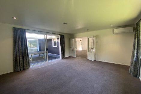 Photo of property in 74c Karamea Street, Whalers Gate, New Plymouth, 4310