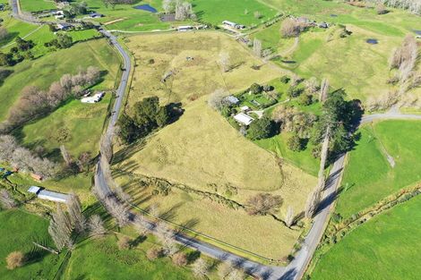 Photo of property in 42 Jumna Road, Maungaturoto, 0587