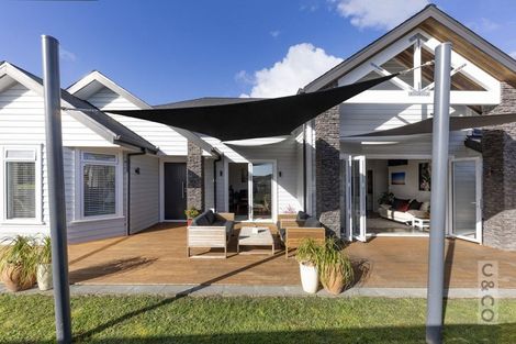 Photo of property in 121 Tapu Road, Huapai, Kumeu, 0810