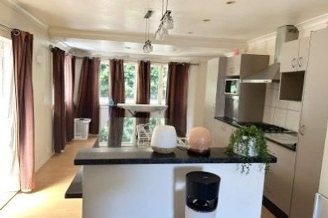 Photo of property in 12a Old Wairoa Road, Papakura, 2110