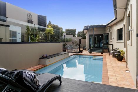 Photo of property in 809 Acacia Bay Road, Acacia Bay, Taupo, 3330