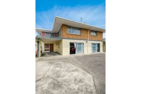 Photo of property in 46 Matuhi Rise, Henderson, Auckland, 0612