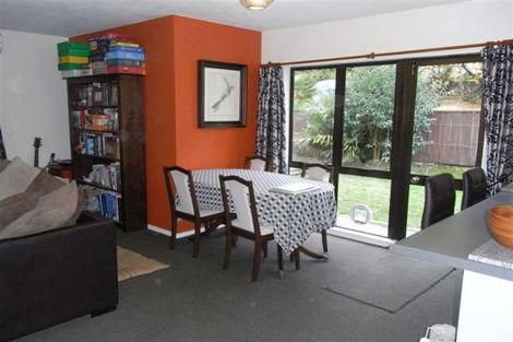 Photo of property in 3/43 Tahunanui Drive, Tahunanui, Nelson, 7011