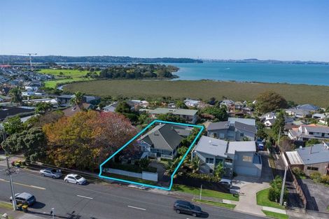 Photo of property in 60 Wiseley Road, Hobsonville, Auckland, 0618