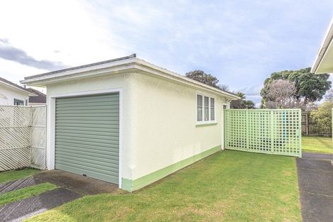 Photo of property in 48 Abbot Street, Gonville, Whanganui, 4501