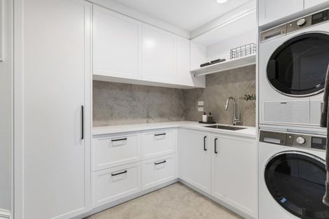 Photo of property in 17 Dedwood Terrace, Saint Marys Bay, Auckland, 1011