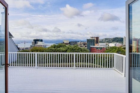 Photo of property in 7 Talavera Terrace, Kelburn, Wellington, 6012