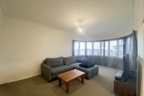 Photo of property in 1/227 Onewa Road, Birkenhead, Auckland, 0626