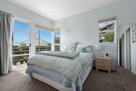 Photo of property in 1/5a Madeley Road, Mount Pleasant, Christchurch, 8081