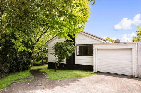 Photo of property in 2/111 Seymour Road, Sunnyvale, Auckland, 0612
