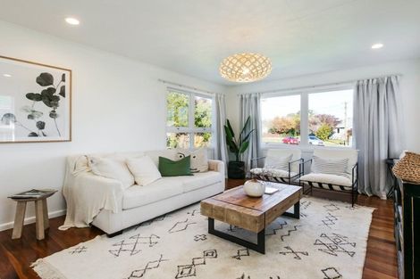 Photo of property in 9 Gardiner Place, Havelock North, 4130