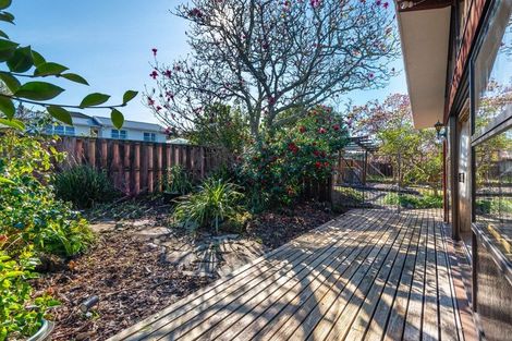 Photo of property in 55 Blakeborough Drive, Forrest Hill, Auckland, 0620