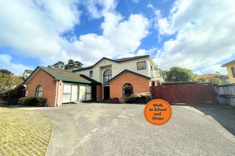 Photo of property in 111 Hugh Green Drive, Pinehill, Auckland, 0632