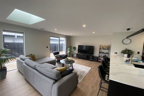 Photo of property in 408a Bower Avenue, Parklands, Christchurch, 8083