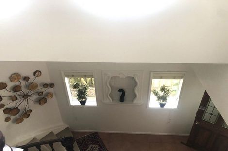 Photo of property in 2 Sylvan Park Avenue, Milford, Auckland, 0620