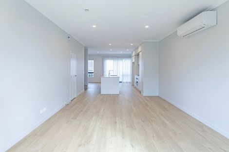 Photo of property in 20 Beach Road, Hobsonville, Auckland, 0616