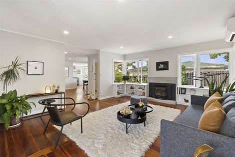Photo of property in 1/41 College Road, Northcote, Auckland, 0627