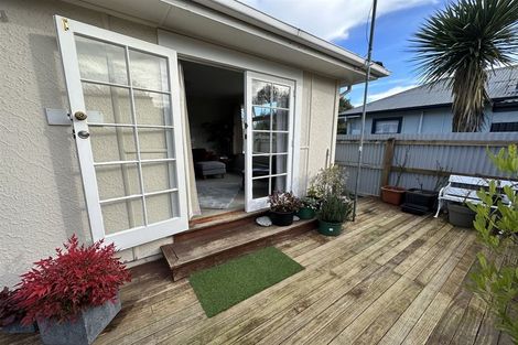 Photo of property in 70 Mckenzie Street, Geraldine, 7930