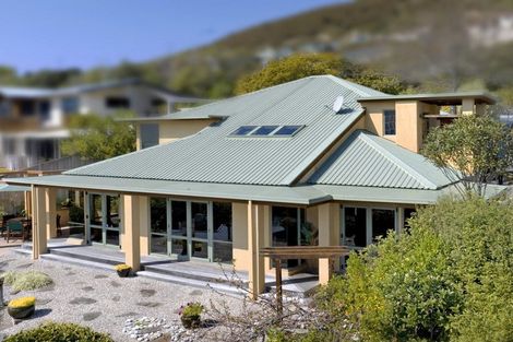 Photo of property in 17 Walters Bluff, Atawhai, Nelson, 7010