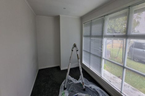 Photo of property in 121 Centreway Road, Orewa, 0931