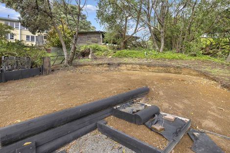Photo of property in 9 Hampshire Street, Cannons Creek, Porirua, 5024