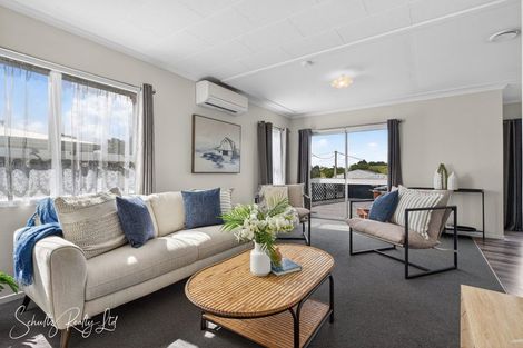 Photo of property in 27 Hurndall Street East, Maungaturoto, 0520