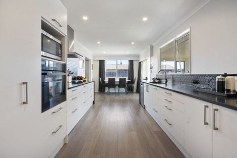 Photo of property in 23 Phillips Street, Sanson, 4817