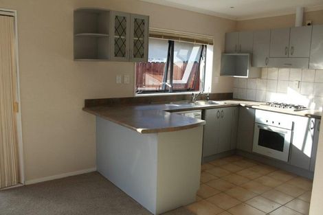 Photo of property in 2/21 Glanworth Place, Dannemora, Auckland, 2016