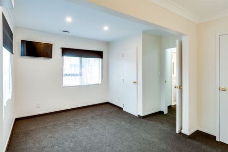 Photo of property in 13 Donegal Crescent, Tamatea, Napier, 4112